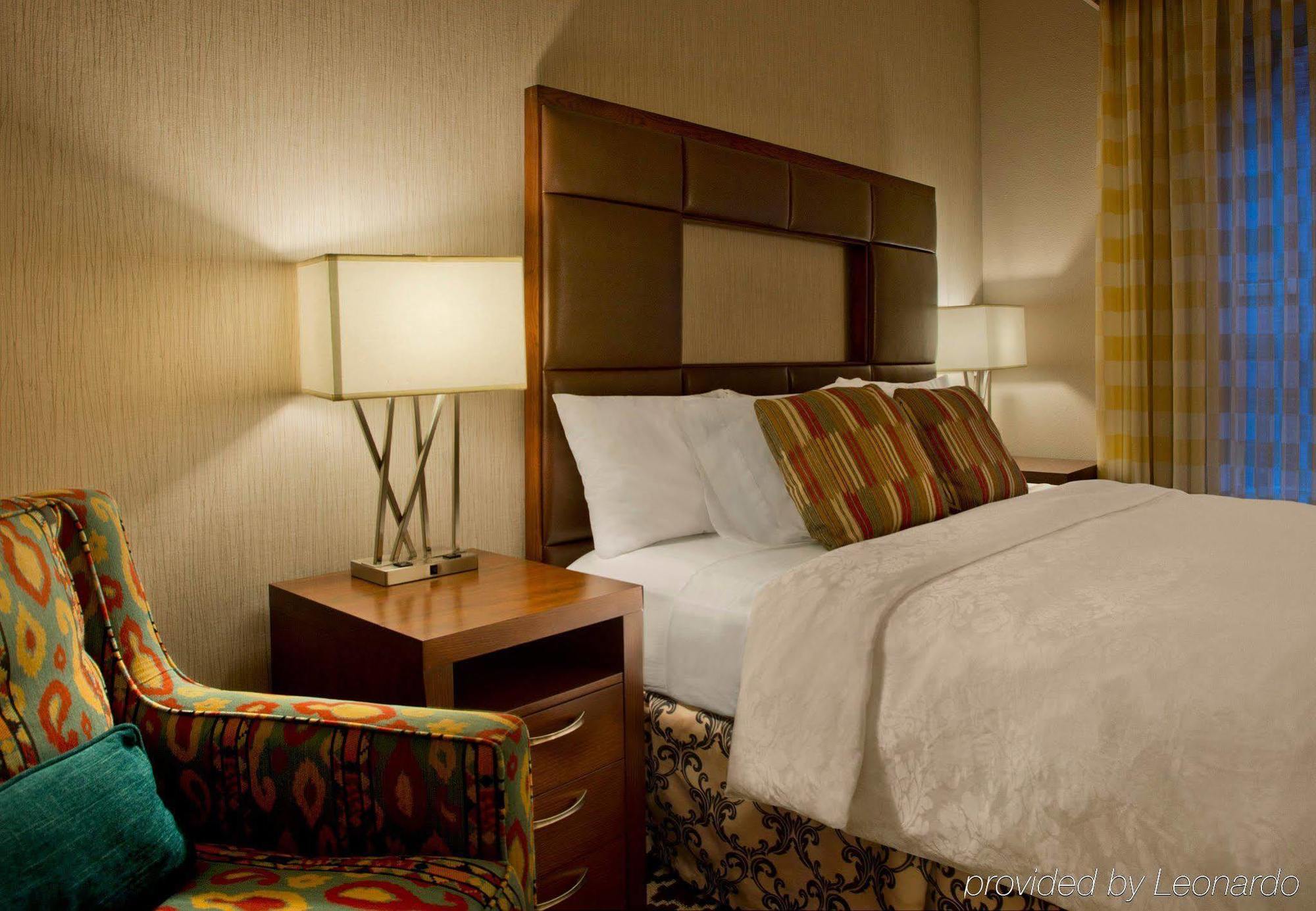 Courtyard By Marriott Denver Downtown Extérieur photo